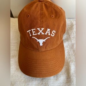 University of Texas Longhorns hat.